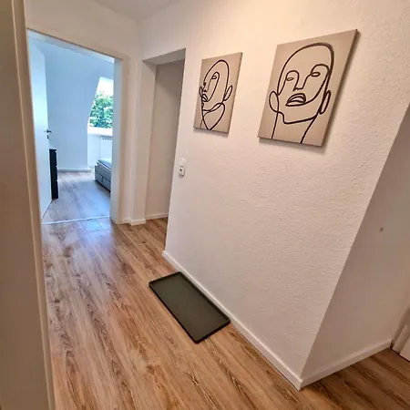 Bis 4 Pers. 0,3 Km Zur Von - Neuwertige Apartment *