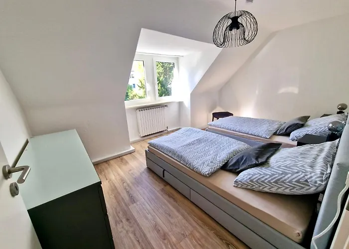 Bis 4 Pers. 0,3 Km Zur Von - Neuwertige Lejlighed Wuppertal